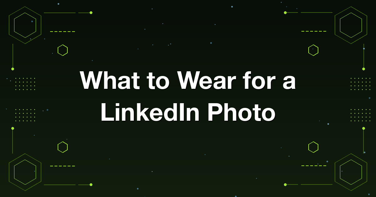 Choosing clothing and colour for a professional LinkedIn profile photo that reads well at small sizes